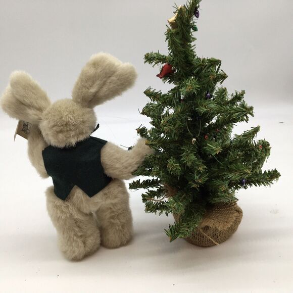 The Friendly Forest Tree Trimmer Christmas1996 Series 1 Brown Sugar Plush Rabbit - Picture 5 of 5